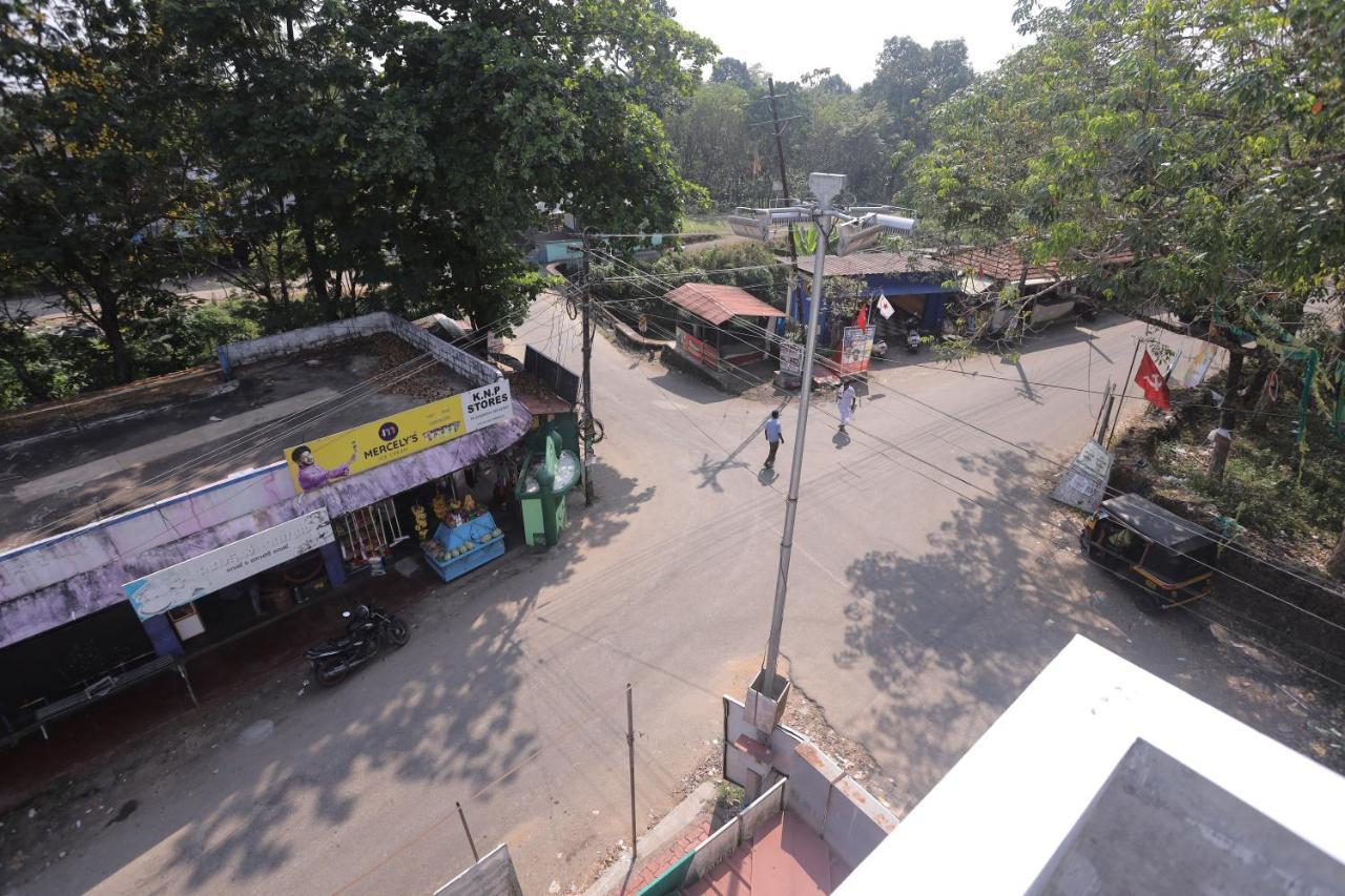 New Star Homes Kotamangalam Esterno foto