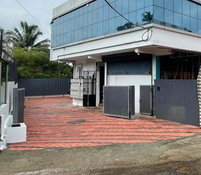 New Star Homes Kotamangalam Esterno foto